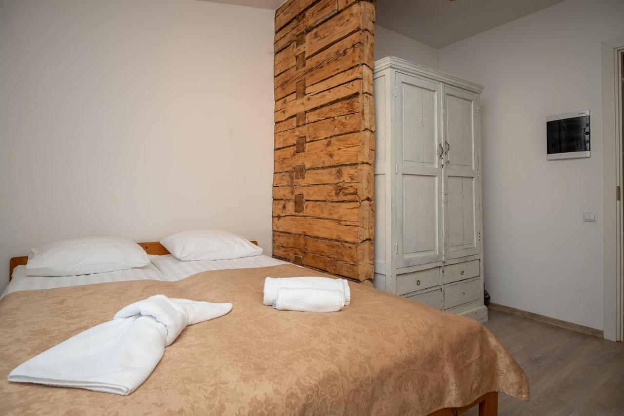 Contact Free Apartments With Free Parking Tallin Exterior foto